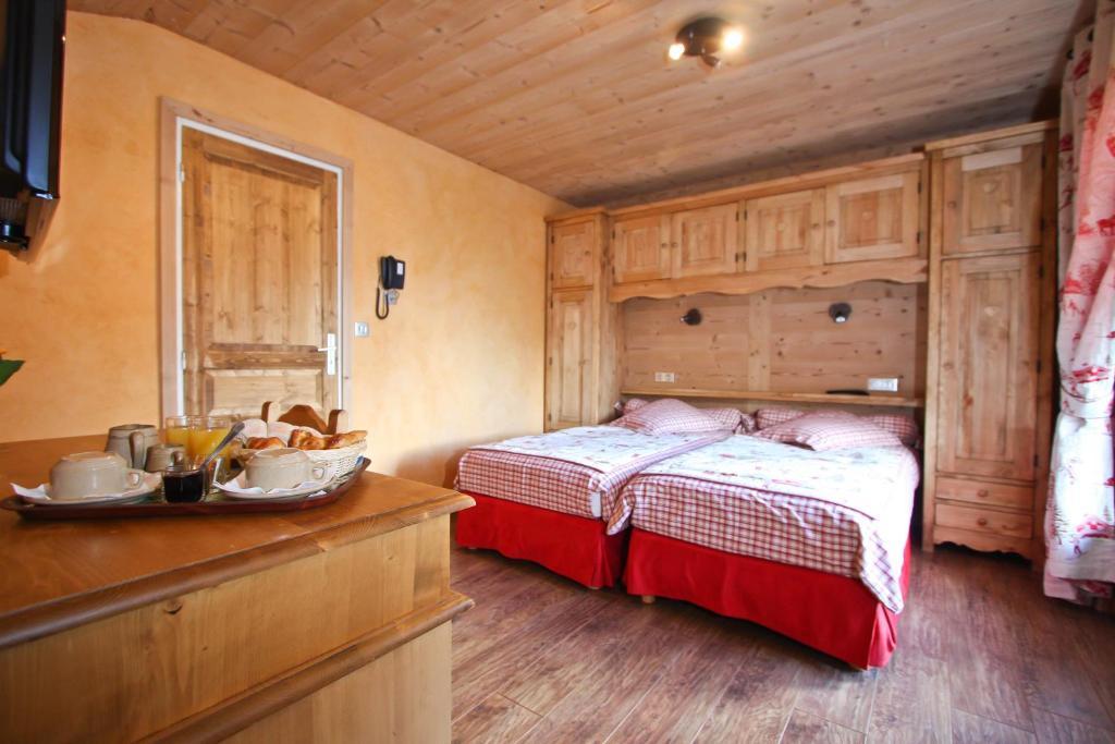 Alpen Roc Ξενοδοχείο Morzine Δωμάτιο φωτογραφία